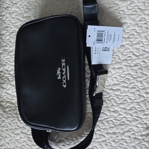 Coach Handbags - EUC Coach belt bag